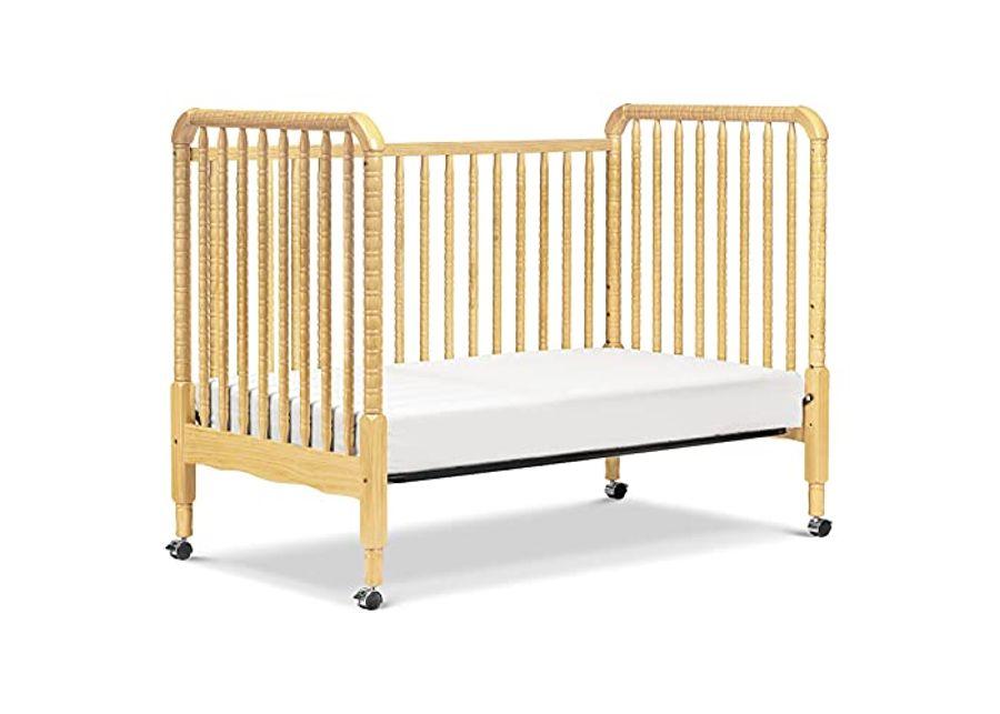 DaVinci Jenny Lind 3-in-1 Convertible Crib in Natural, Removable Wheels, Greenguard Gold Certified