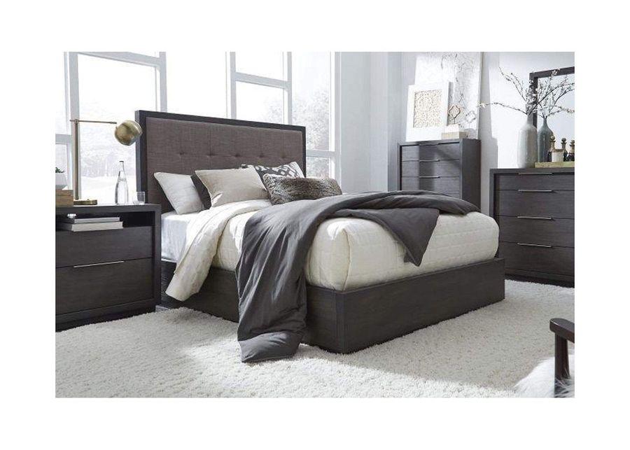 Hollyridge Platform Bed