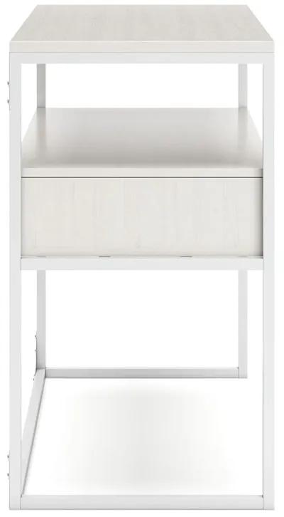 Deznee - White - Credenza