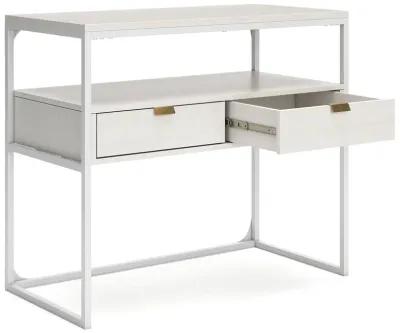 Deznee - White - Credenza