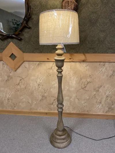 60- inch Wood Look Floor Lamp