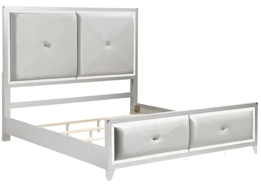 Larue - Tufted Bedroom Set