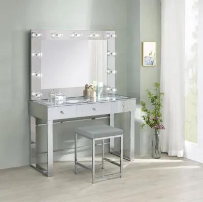 Umbridge - 3-Drawer Vanity Set With Lighting - Chrome And White