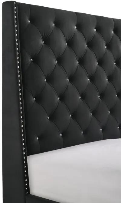 Chantilly - Upholstered Bed