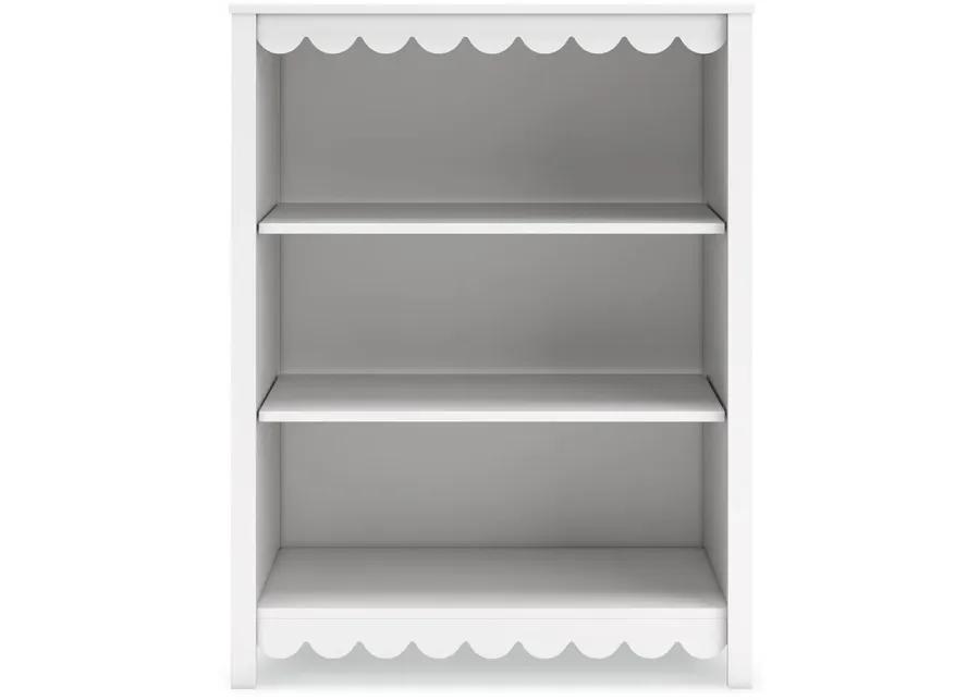 Hallityn - White - Bookcase