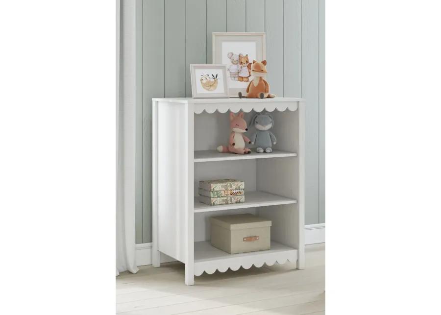 Hallityn - White - Bookcase