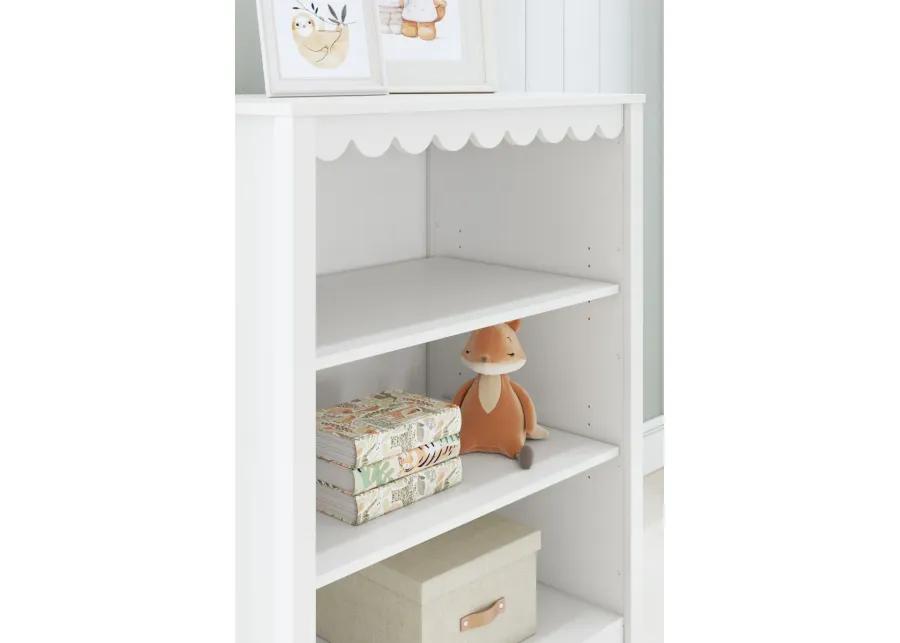 Hallityn - White - Bookcase