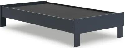 Simmenfort - Platform Bed