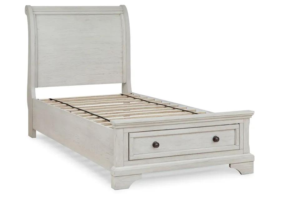 Robbinsdale - Youth Sleigh Storage Bedroom Set