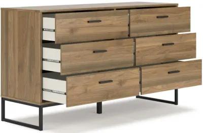 Deanlow - Panel Bedroom Set