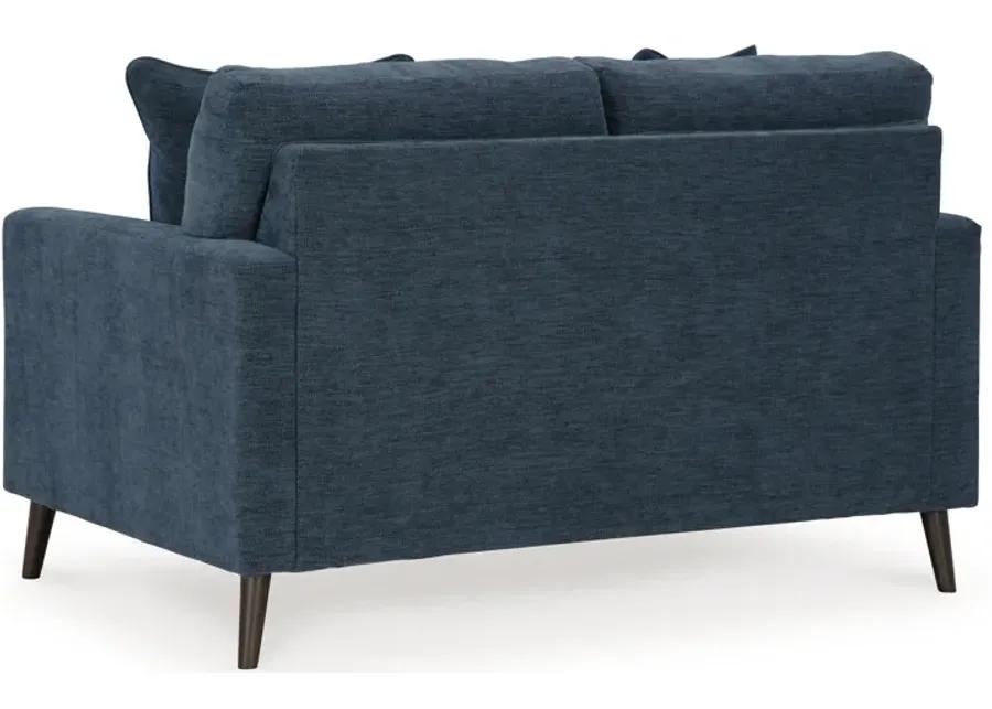 Bixler - Loveseat