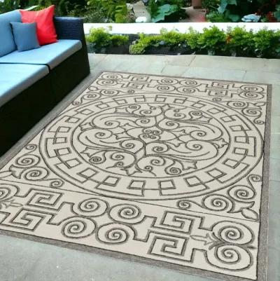 5' X 7' Geometric Pattern UV Treated Indoor / Outdoor Area Rug - Ivory / Gray