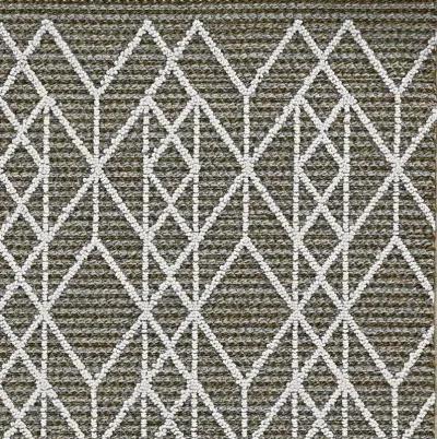 10' X 13' Machine Woven UV Treated Geometric Indoor / Outdoor Area Rug - Gray