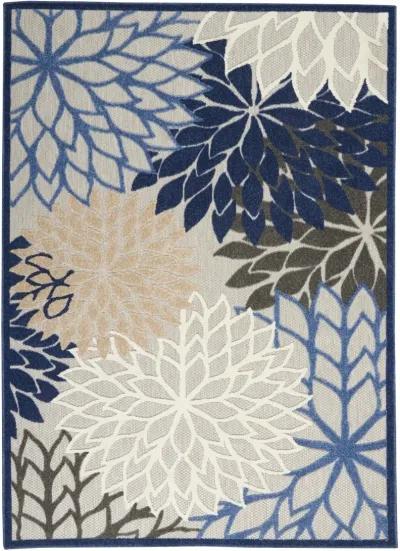 4' X 6' Floral Indoor / Outdoor Area Rug - Blue / Gray