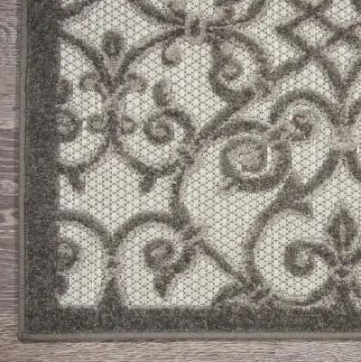 5' X 8' Floral Indoor / Outdoor Area Rug - Gray