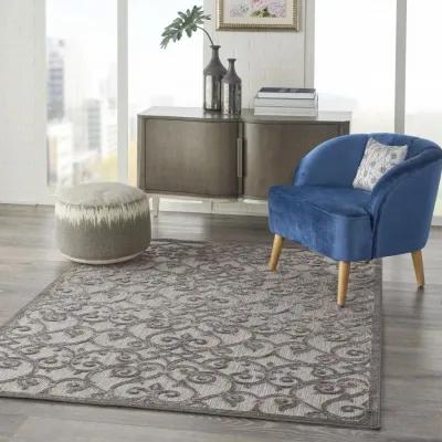 5' X 8' Floral Indoor / Outdoor Area Rug - Gray