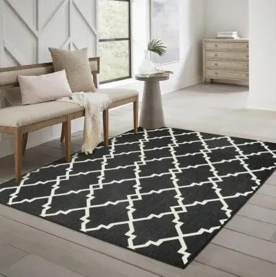 8' X 8' Indoor Outdoor Area Rug - Black / Ivory