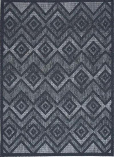 5' X 7' Argyle Indoor / Outdoor Area Rug - Navy Blue