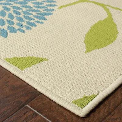 2' X 4' Floral Stain Resistant Outdoor / Indoor Area Rug - Green / Ivory