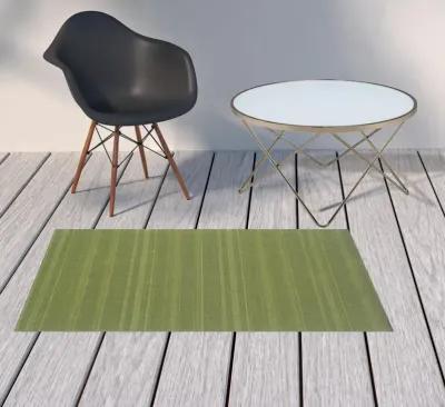 2' X 4' Stain Resistant Indoor / Outdoor Area Rug - Green