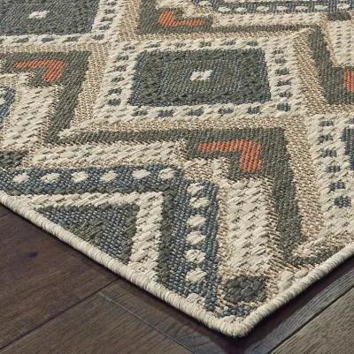 10' X 13' Geometric Stain Resistant Indoor / Outdoor Area Rug - Gray