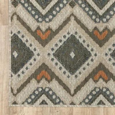 10' X 13' Geometric Stain Resistant Indoor / Outdoor Area Rug - Gray