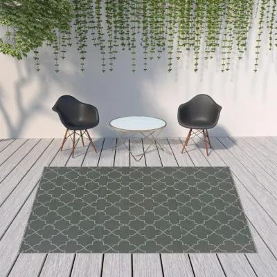 8' X 11' Geometric Stain Resistant Area Rug Outdoor / Indoor - Ivory / Gray