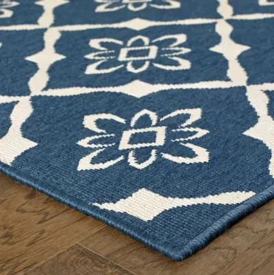 2' X 8' Floral Stain Resistant Outdoor / Indoor Area Rug - Blue / Ivory