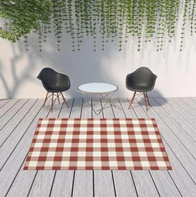 7' X 10' Geometric Stain Resistant Indoor / Outdoor Area Rug - Red / Ivory