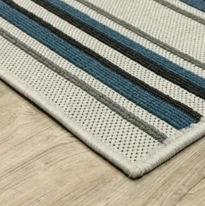 5' X 7' Geometric Stain Resistant Indoor & Outdoor Area Rug - Blue / Beige