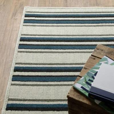 5' X 7' Geometric Stain Resistant Indoor & Outdoor Area Rug - Blue / Beige