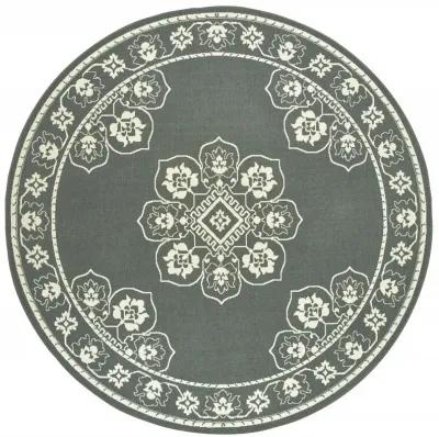 8' X 8' Round Oriental Stain Resistant Outdoor / Indoor Area Rug - Gray / Ivory