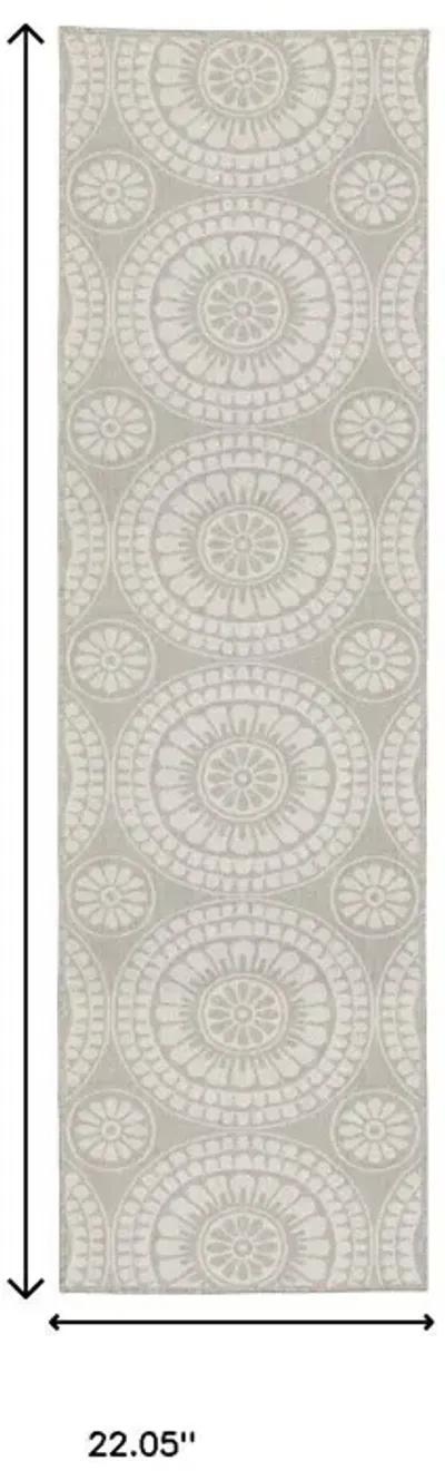 2' X 7' Geometric Stain Resistant Outdoor / Indoor Area Rug - Gray / Ivory