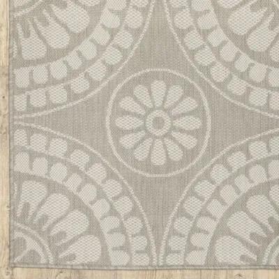 2' X 7' Geometric Stain Resistant Outdoor / Indoor Area Rug - Gray / Ivory