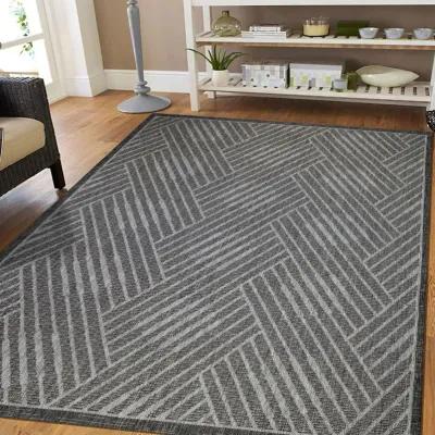 8' X 10' Geometric Stain Resistant Outdoor / Indoor Area Rug - Gray / Blue