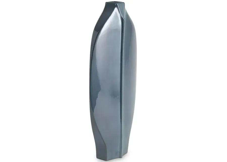 Global Views Large Center Ridge Vase