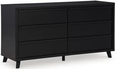 Danziar Dresser