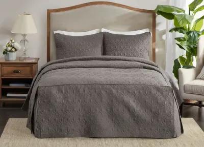 Madison Park Quebec Fitted Microfiber 3-Piece Bedspread Set