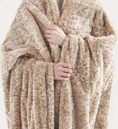 Beautyrest Zuri Oversized Heated Faux Fur Throw