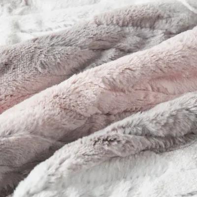 Beautyrest Zuri Oversized Heated Faux Fur Throw