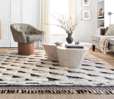 Loloi Khalid Natural Black Area Rug - 6' x 9'