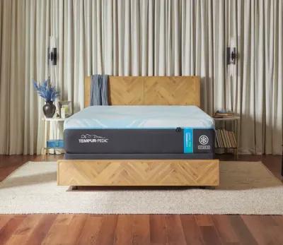 Tempur-Pedic Tempur-LUXEbreeze 2.0 Medium Hybrid Mattress - King