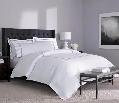 Sleeptone Hotel Luxury 6-Piece Sheet Set - White/Navy - Queen