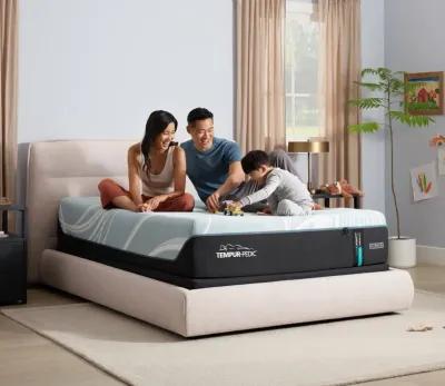 Tempur-Pedic TEMPUR-LuxeAdapt 2.0 Medium Hybrid Mattress - Queen