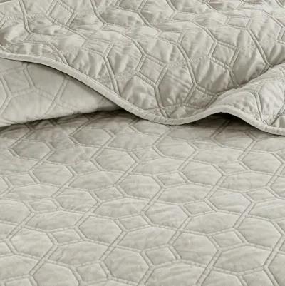 King/Cal King Harper Faux Velvet Reversible Coverlet Set - Ivory