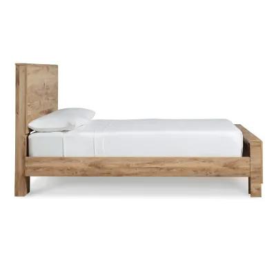 King Hyanna Panel Bed