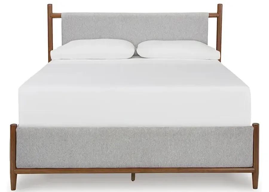 King Lyncott Upholstered Bed