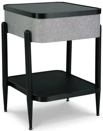 Jorvalee Accent Table