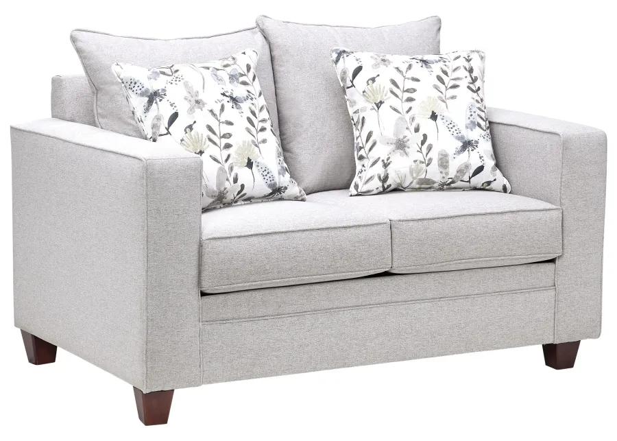 Willa Loveseat