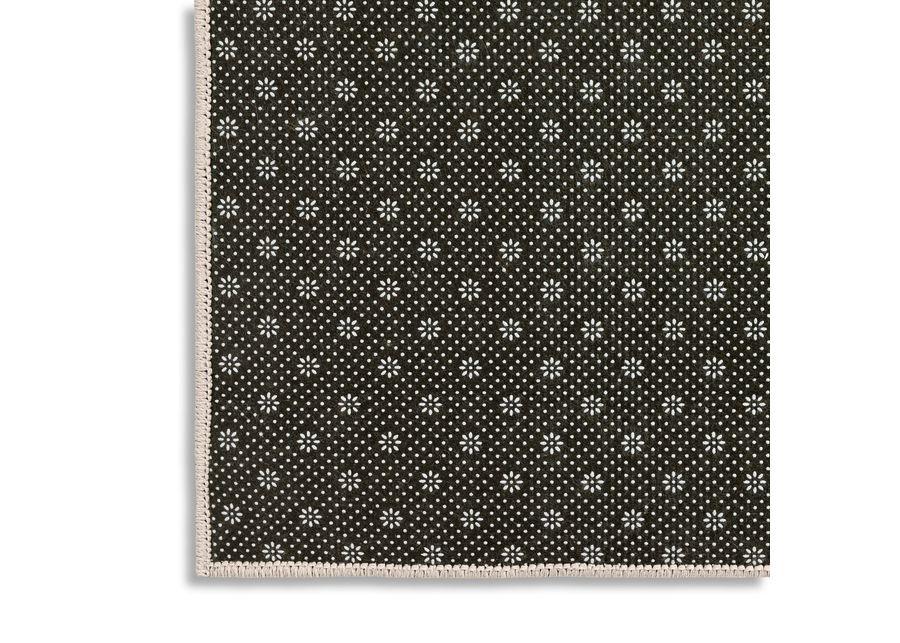 Kikiamo Volcano 2 3  x 7 6  Area Rug